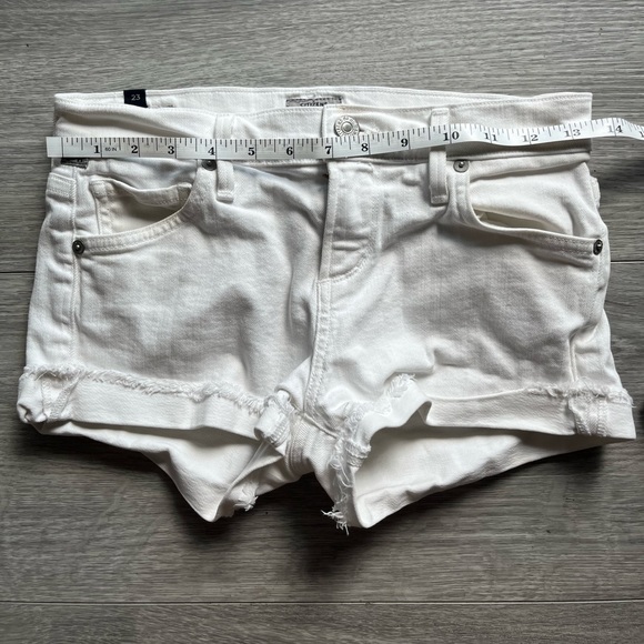 Citizens of Humanity White Denim Shorts - Picture 3 of 5